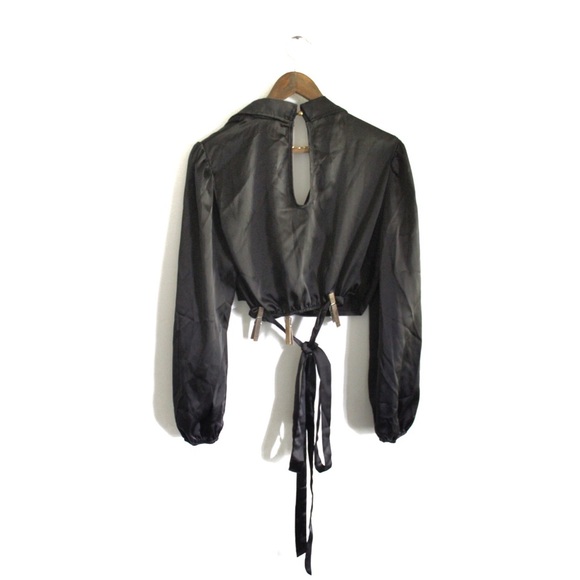 Privy Privately Privileged NWT Black Faux Satin Wrap Cropped Top with Gold Chain - Picture 8 of 10